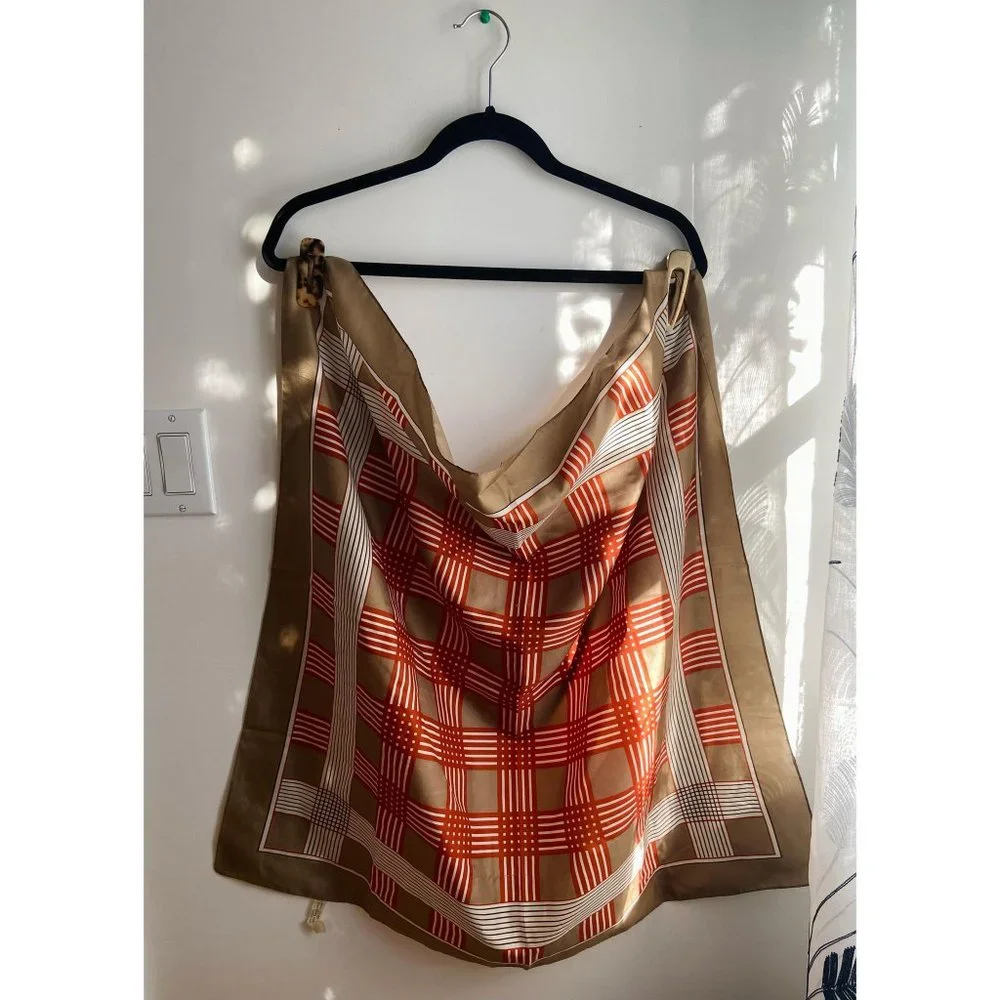 Vintage Brown Italian Scarf - Picture 2 of 5